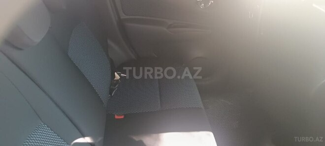 Nissan Note-9
