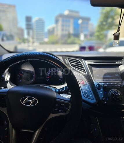 Hyundai i40-9