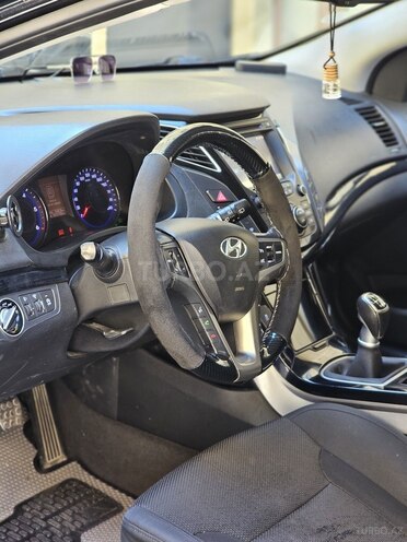 Hyundai i40-10