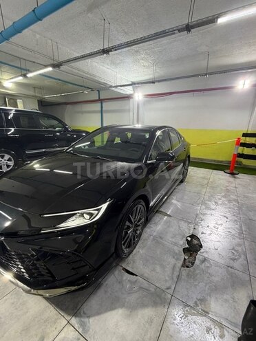 Toyota Camry-3
