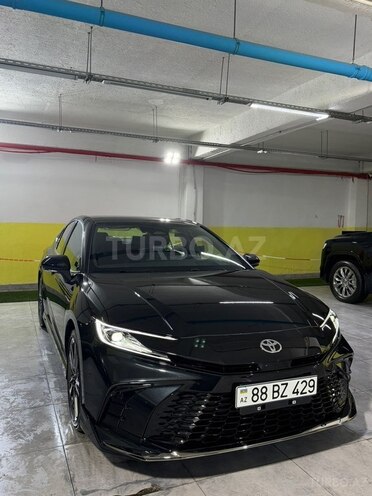 Toyota Camry-1