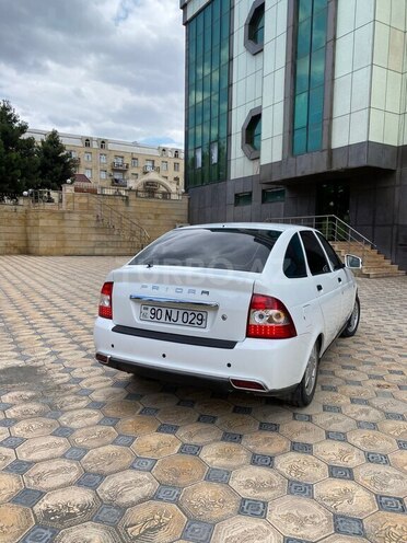 LADA (VAZ) Priora-5
