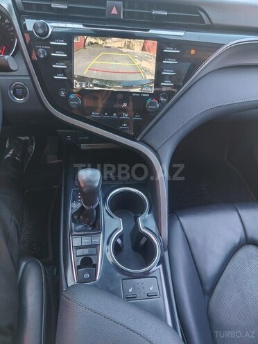 Toyota Camry-7