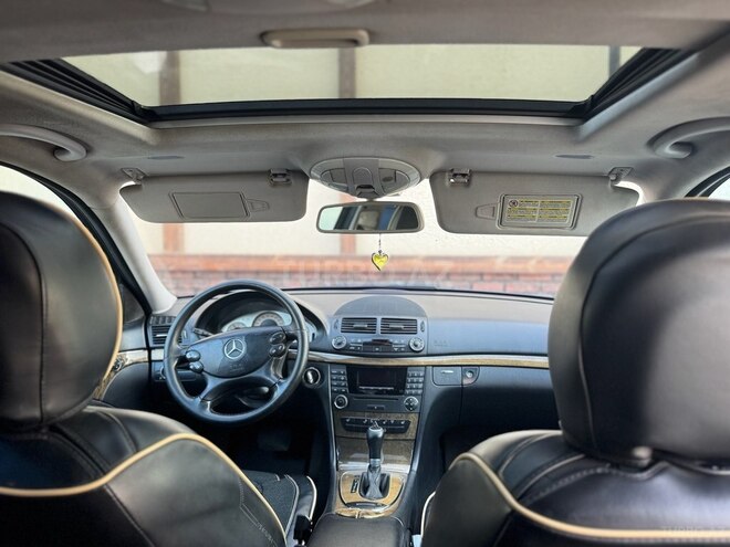 Mercedes E 220-9