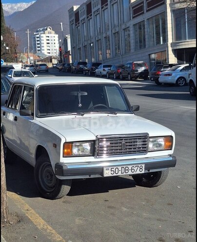LADA (VAZ) 2107-5