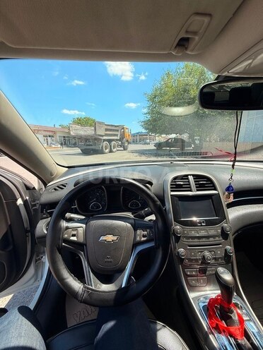 Chevrolet Malibu-4