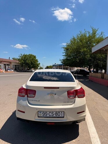 Chevrolet Malibu-13