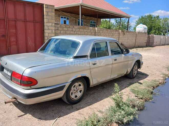 GAZ 3110 "Volga"-3
