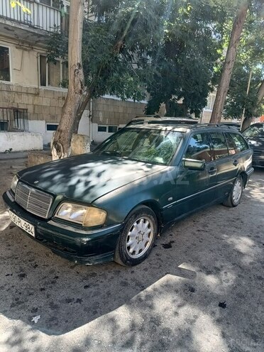 Mercedes C 180-1
