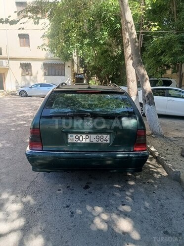 Mercedes C 180-3