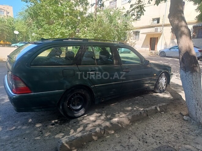 Mercedes C 180-4