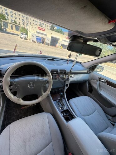Mercedes C 270-7