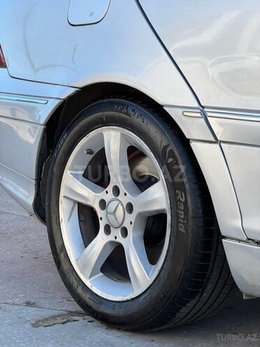 Mercedes C 270-13