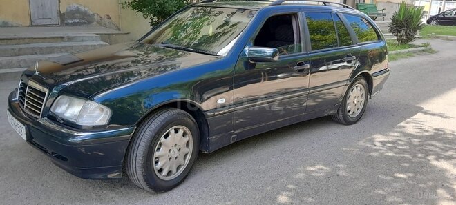 Mercedes C 220-7