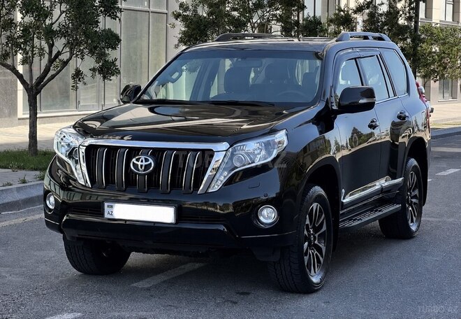 Toyota Land Cruiser Prado-3