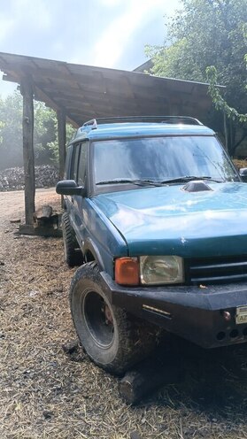 Land Rover Discovery-2