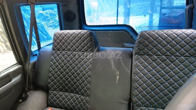 Land Rover Discovery-8