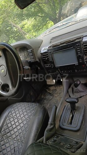 Land Rover Discovery-11