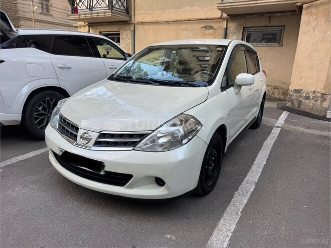 Nissan Tiida-2