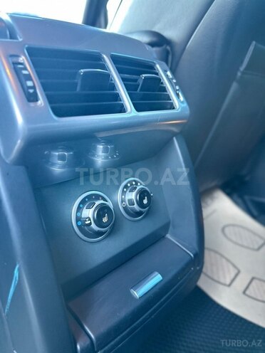 Land Rover Range Rover-11