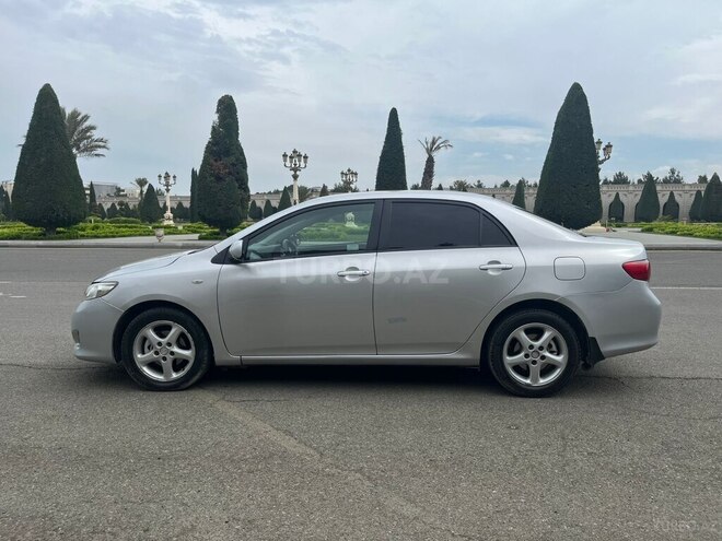 Toyota Corolla-4