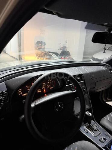 Mercedes C 220-3