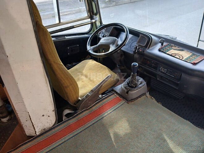 Isuzu Bogdan-7