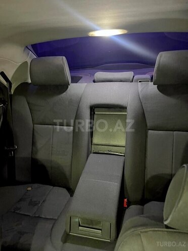 Mercedes E 320-16