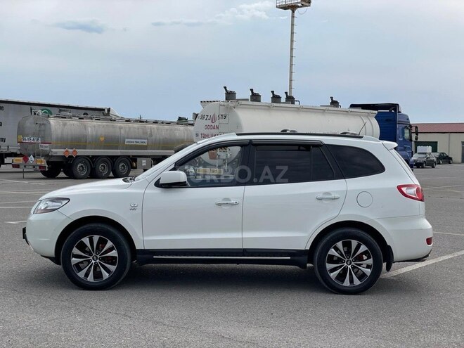 Hyundai Santa Fe-3