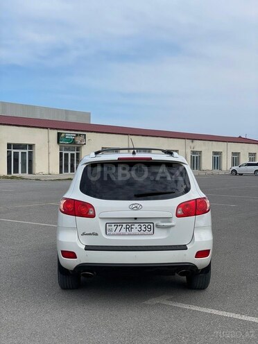 Hyundai Santa Fe-4