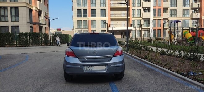 Opel Astra-2