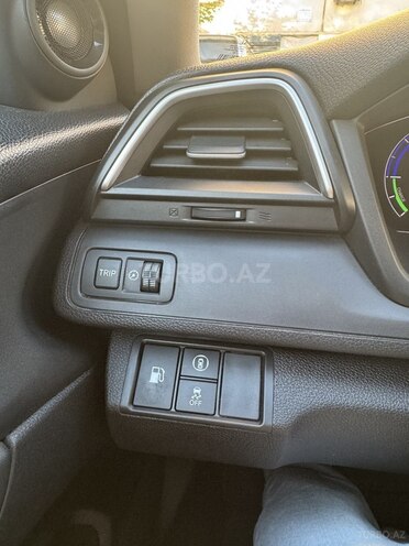 Honda Insight-15
