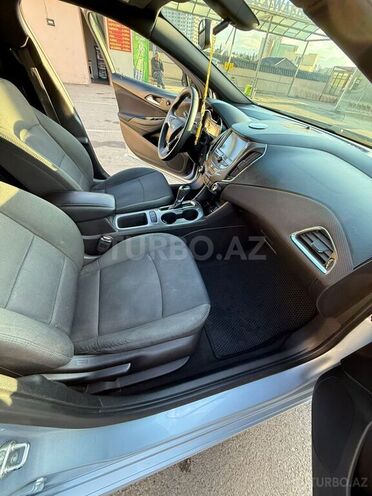 Chevrolet Cruze-8