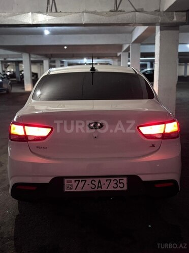 Kia Rio-2