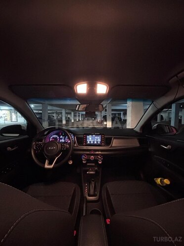 Kia Rio-6