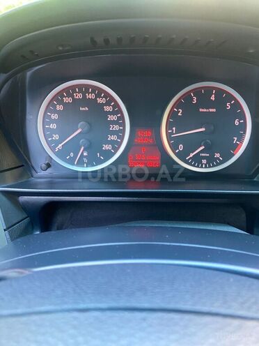 BMW 530-8