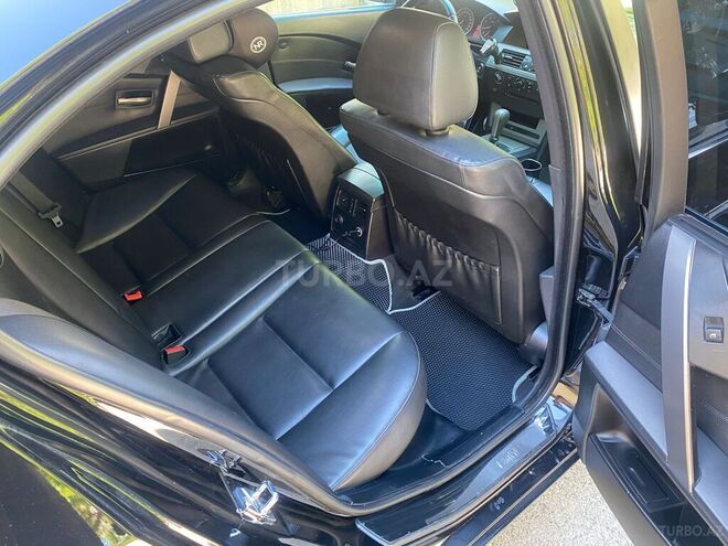 BMW 530-12