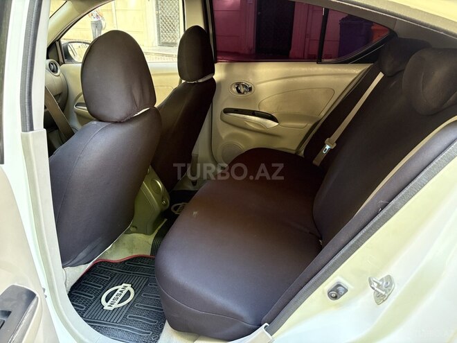 Nissan Sunny-7