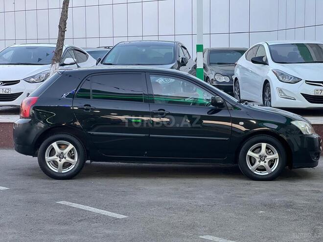 Toyota Corolla-4