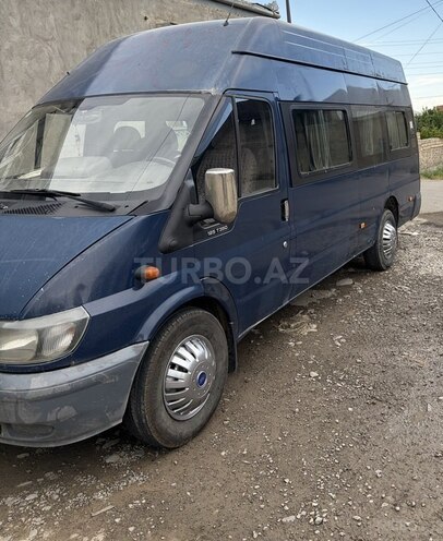 Ford Transit-2
