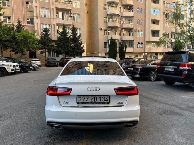 Audi A6-6