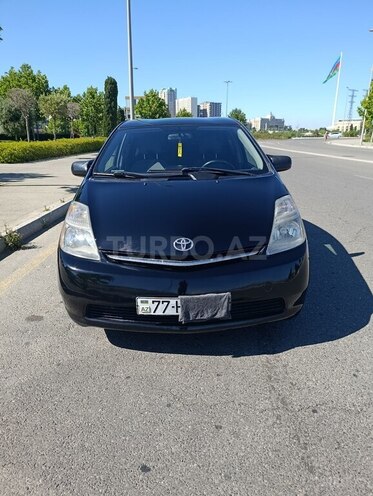 Toyota Prius-1