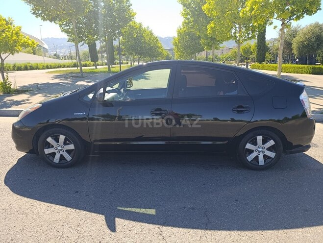 Toyota Prius-3