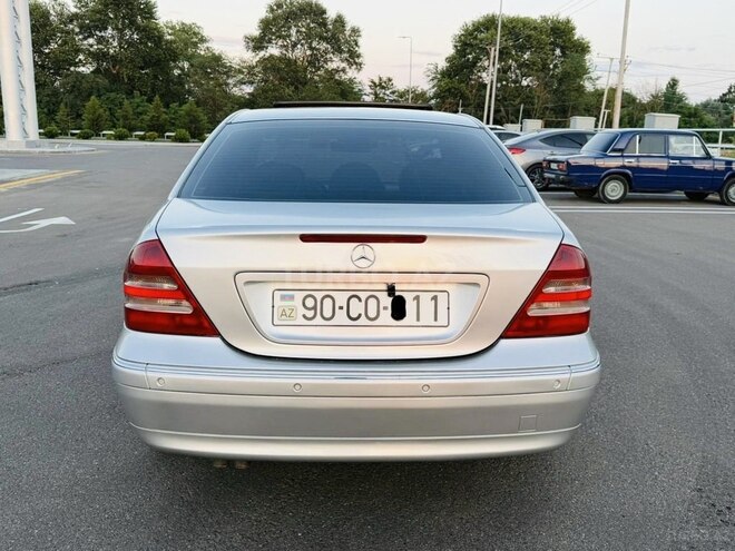 Mercedes C 200-4