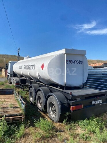 Mercedes Actros 1835-6