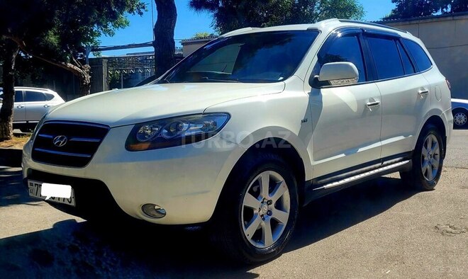 Hyundai Santa Fe-4