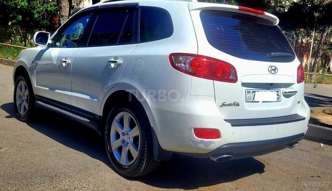 Hyundai Santa Fe-6