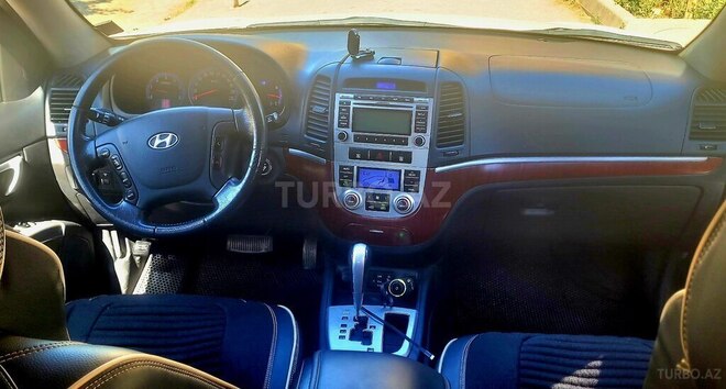 Hyundai Santa Fe-7