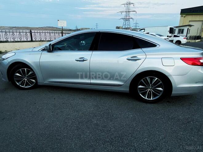 Hyundai Grandeur-2