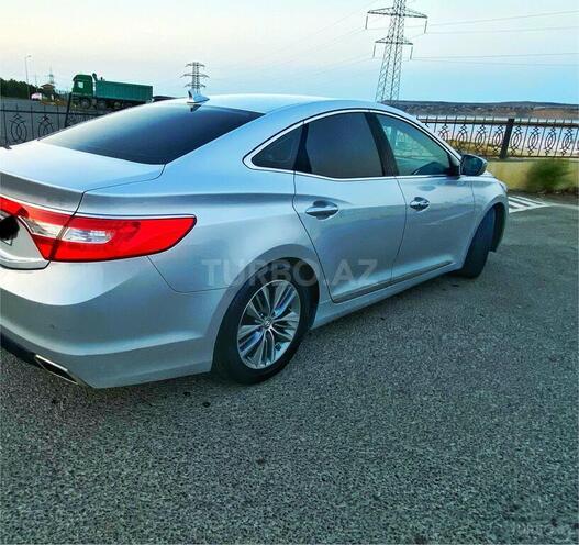 Hyundai Grandeur-5